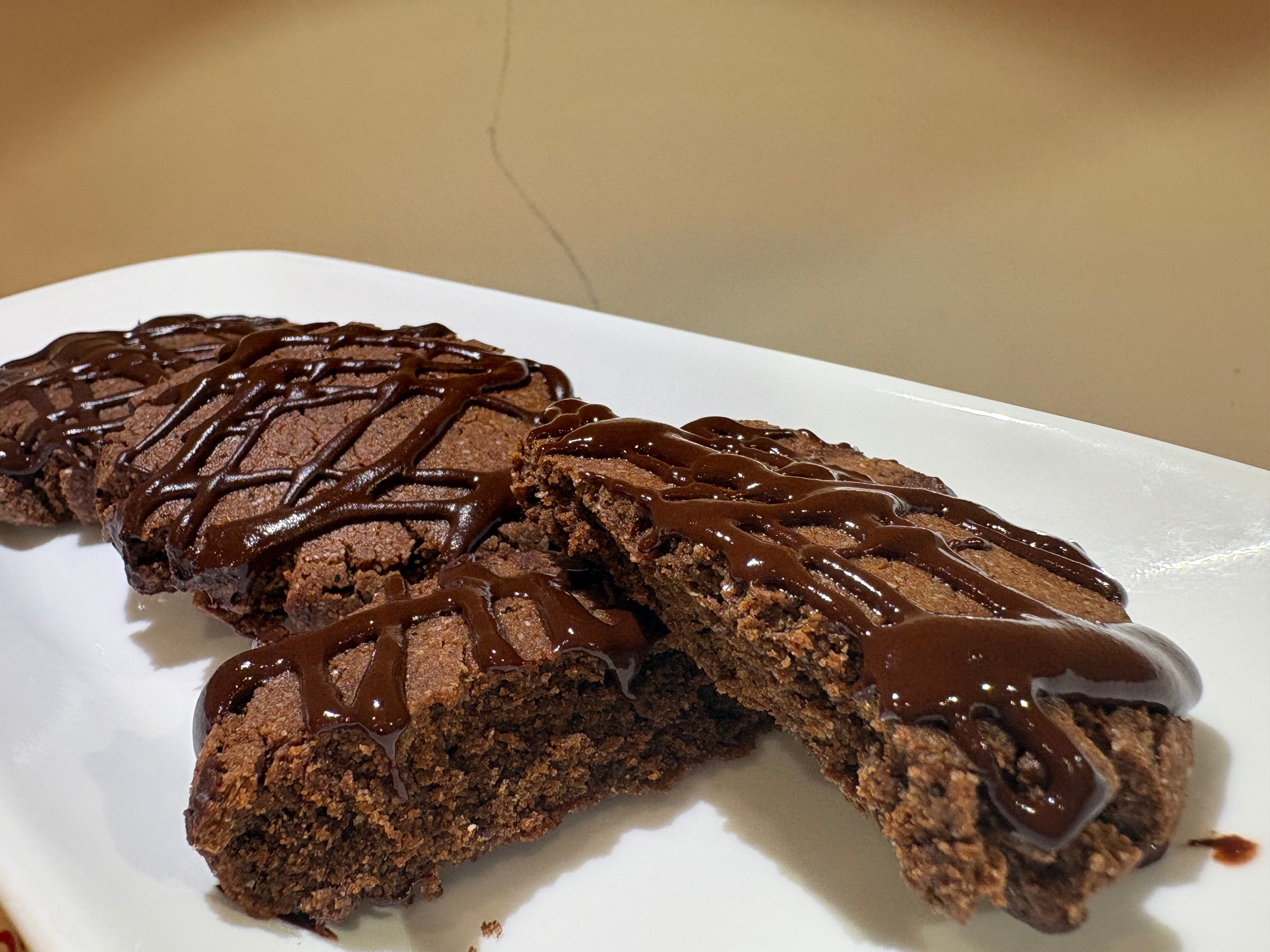 Organic Gluten-Free Chocolate Cookies (NO YEAST!)