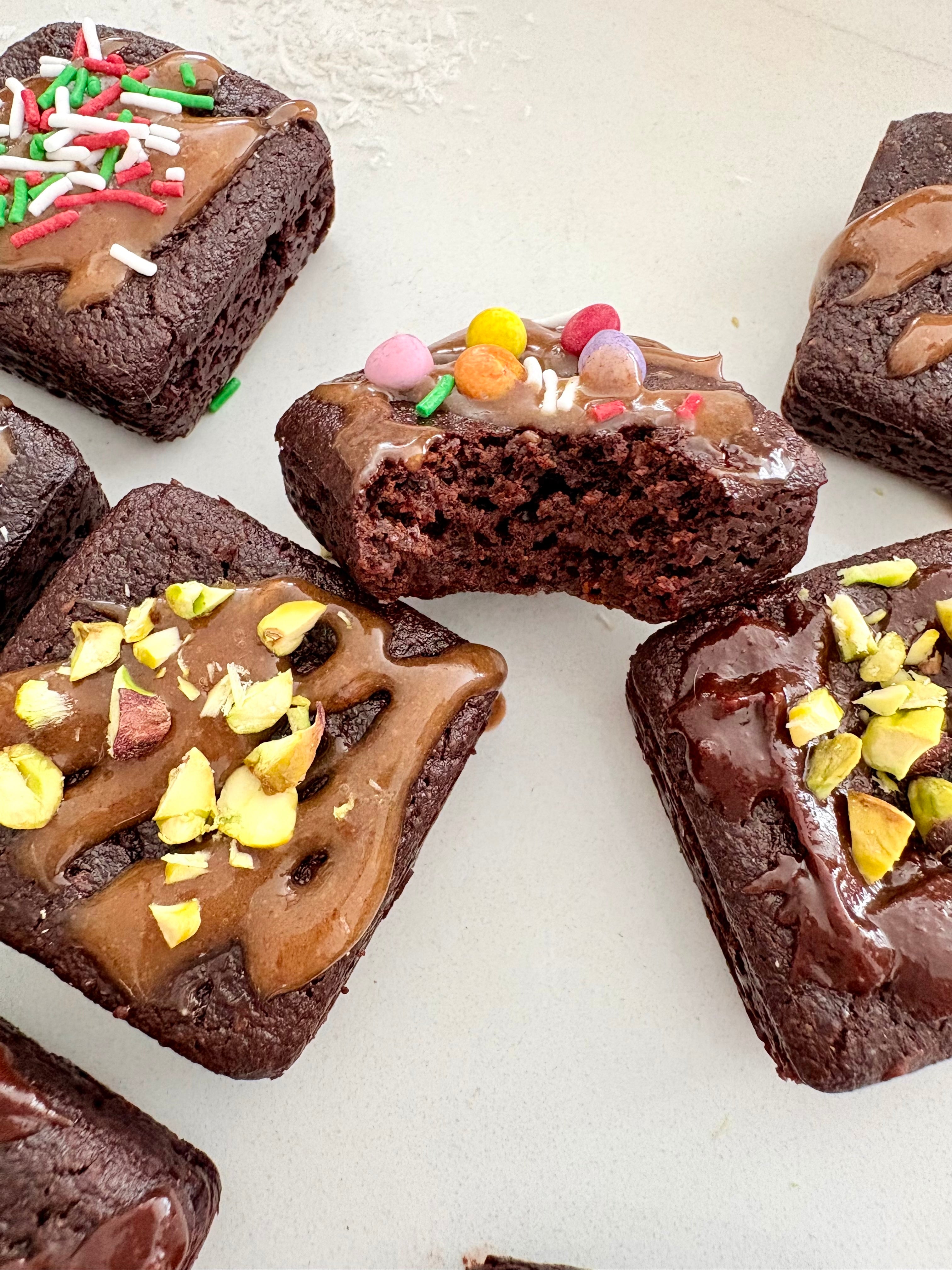 Organic Gluten-Free Brownies with Toppings (NO YEAST!)